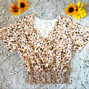 June & Hudson Cheetah Print Short Sleeve Top Size Small